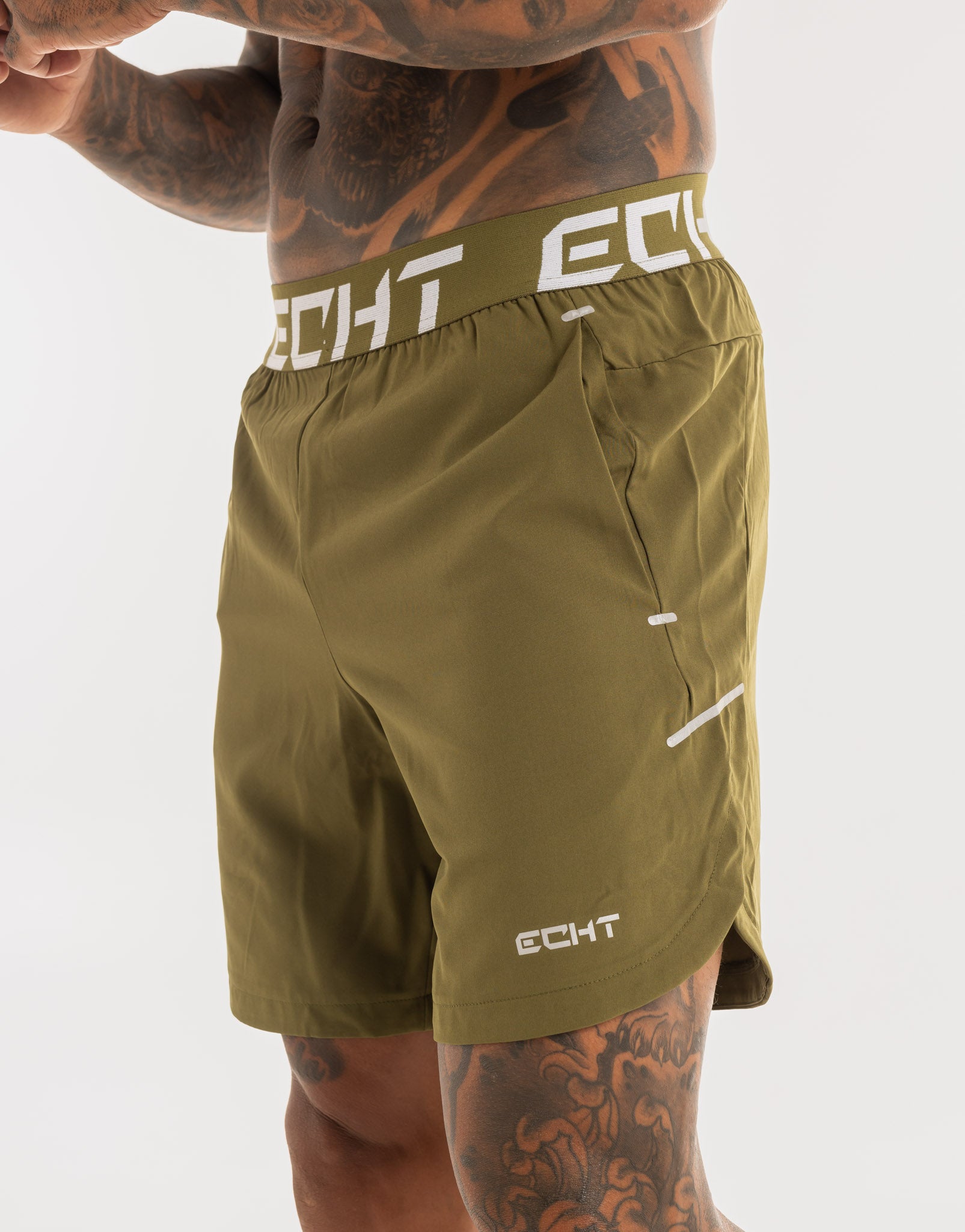 Ultimate Shorts - Khaki