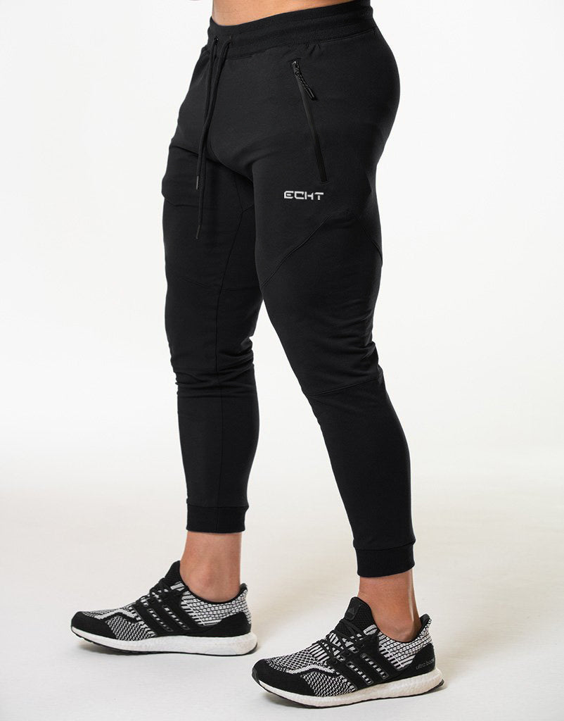 Echt Tapered Joggers - Black