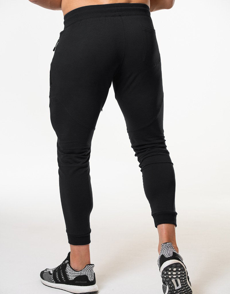 Echt Tapered Joggers - Black