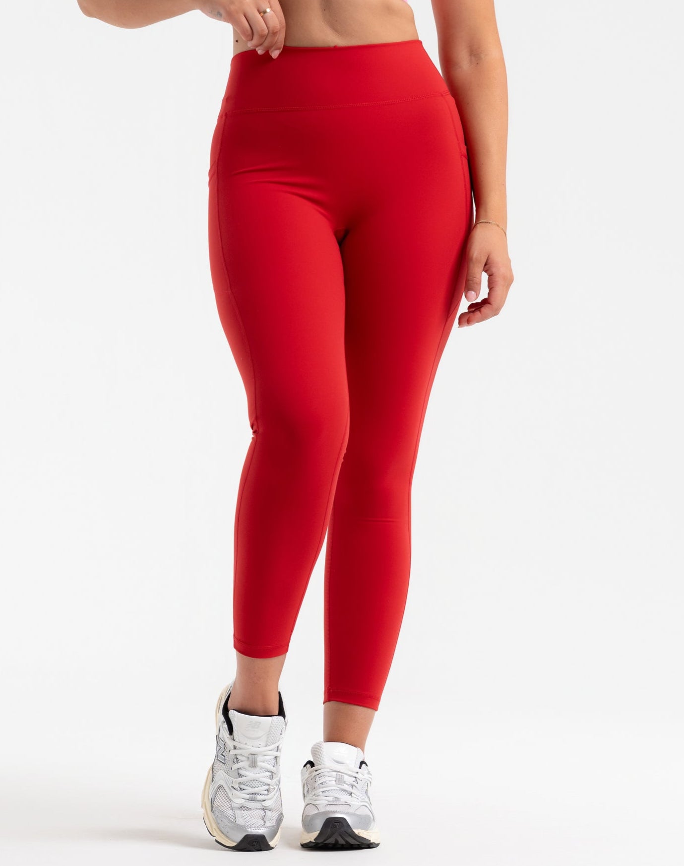 Ascend Pocket Leggings 25" - Scarlet Red