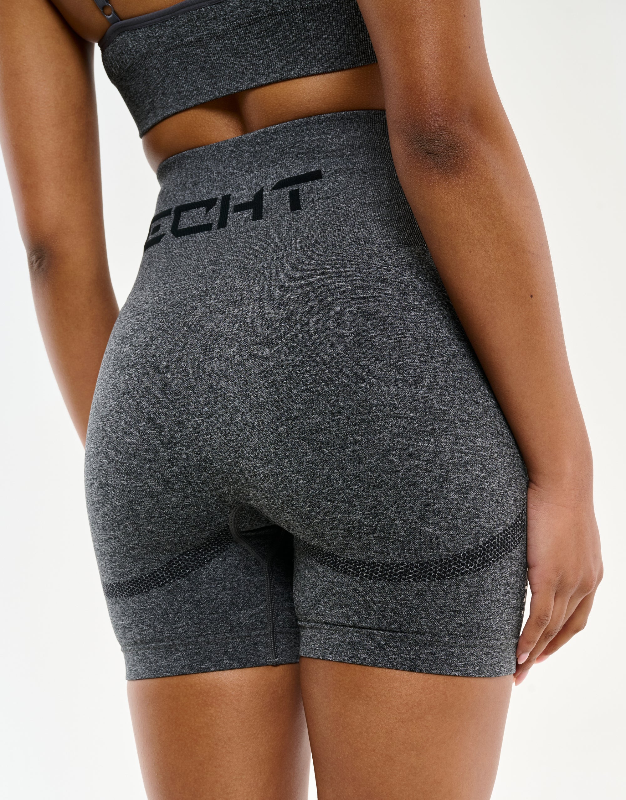 Arise Key High-Performance Shorts - Charcoal