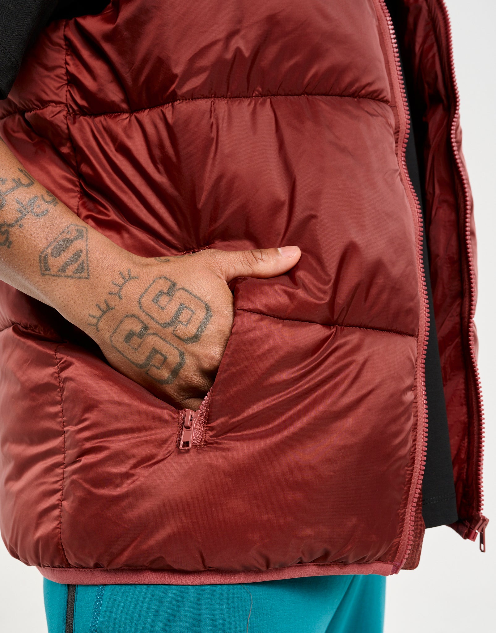 Echt Dart Puffer Vest - Brown