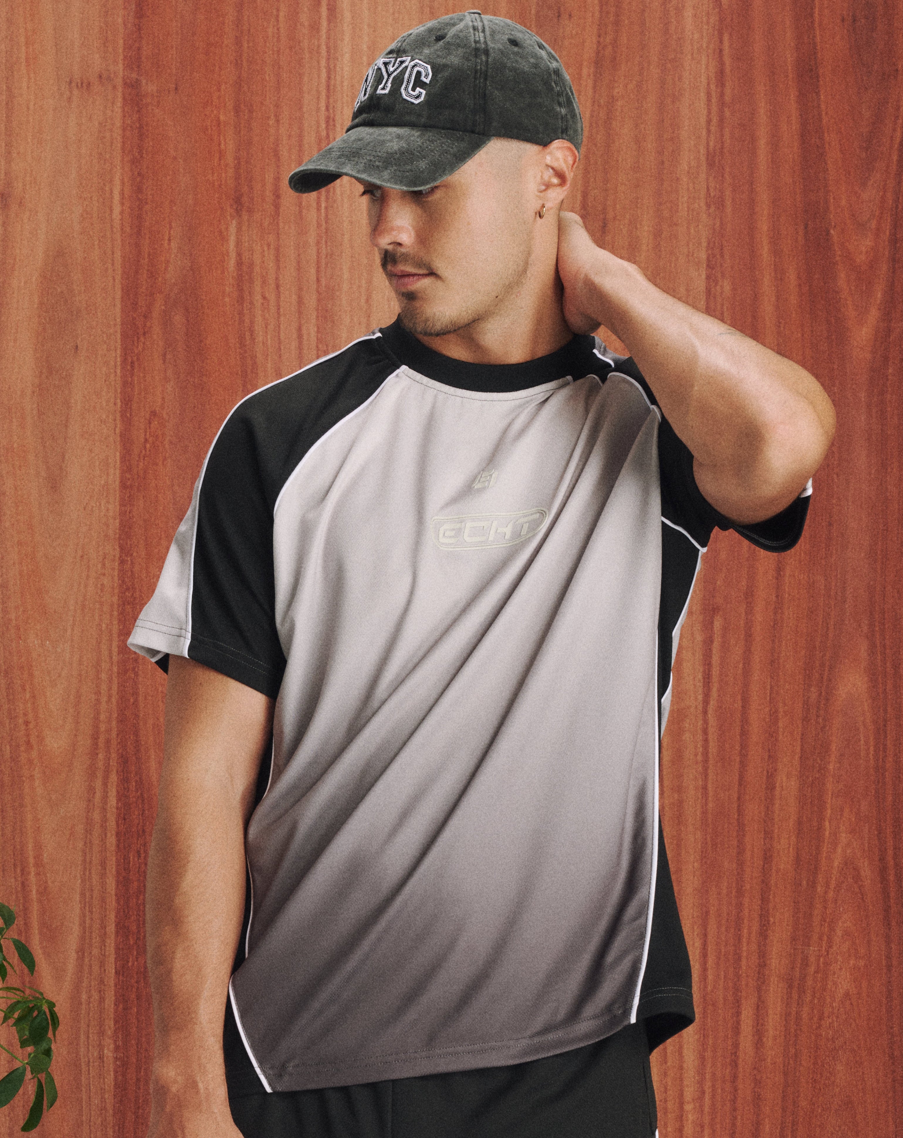 Club Gradient Tee - Black