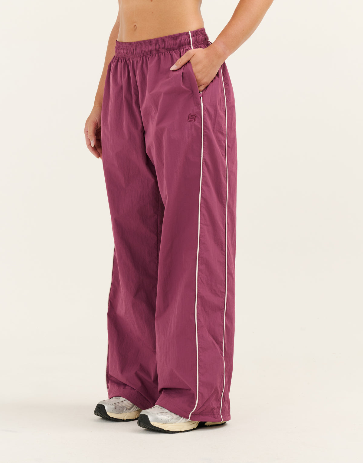 Nova Trek™ Spray Pant - Plum