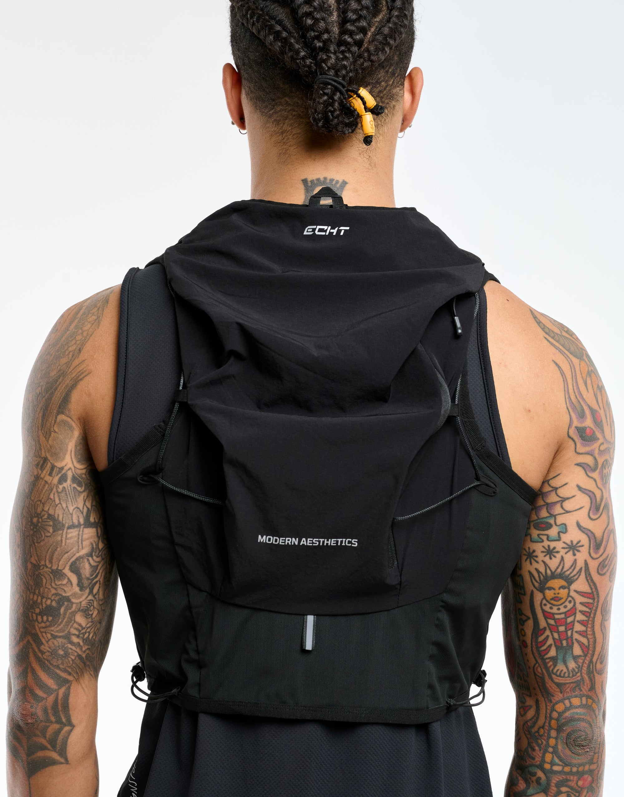 Performance Hydration Vest - Black (Unisex)