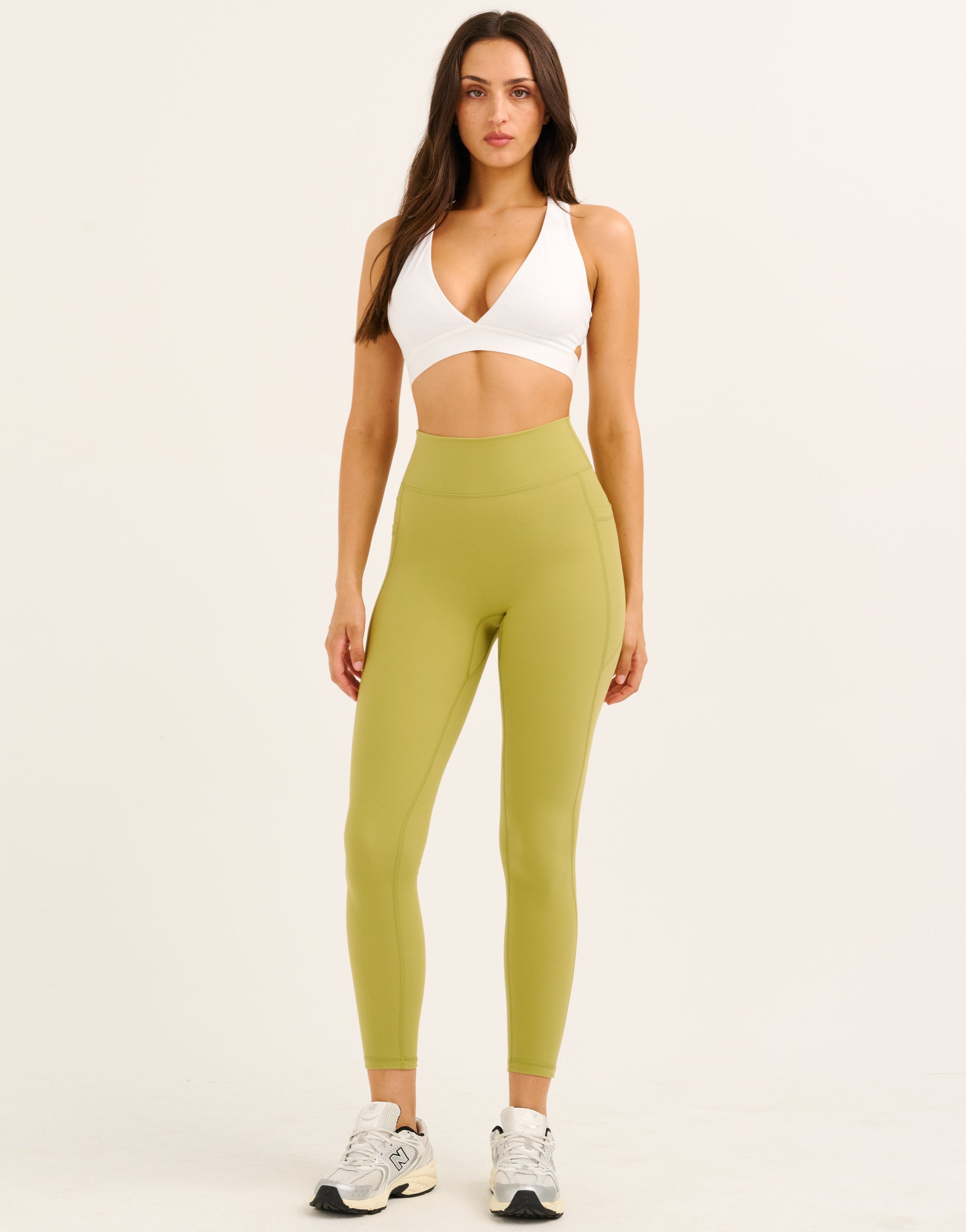 Ascend Pocket Leggings 25" - Olive