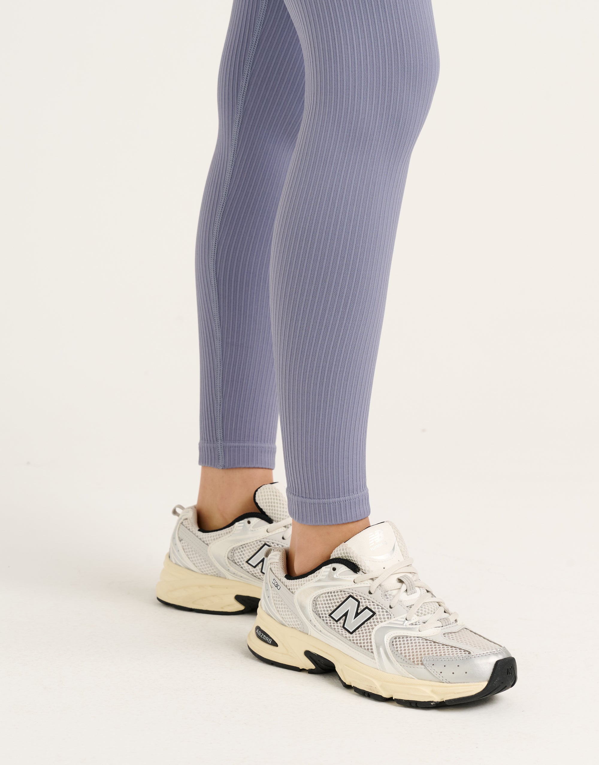 Arise Comfort Mid-Waist Leggings - Washed Blue