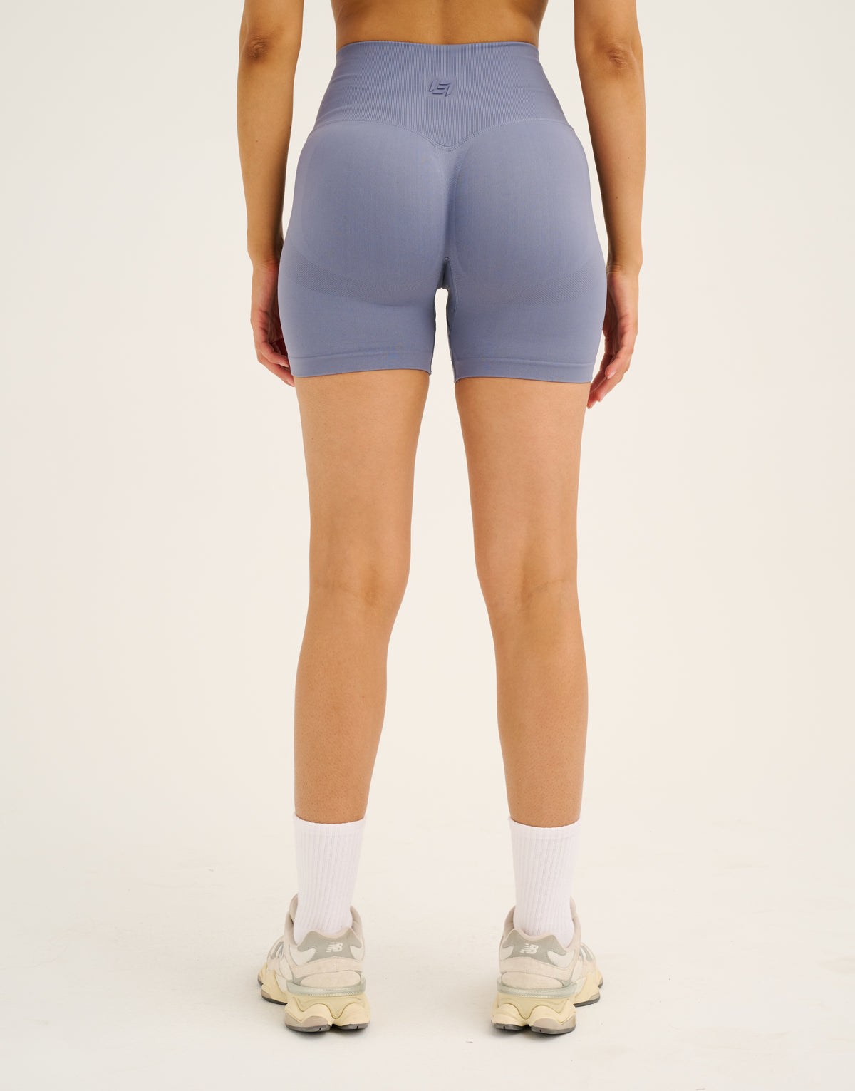 Pulse Invisible Scrunch Shorts - Washed Blue