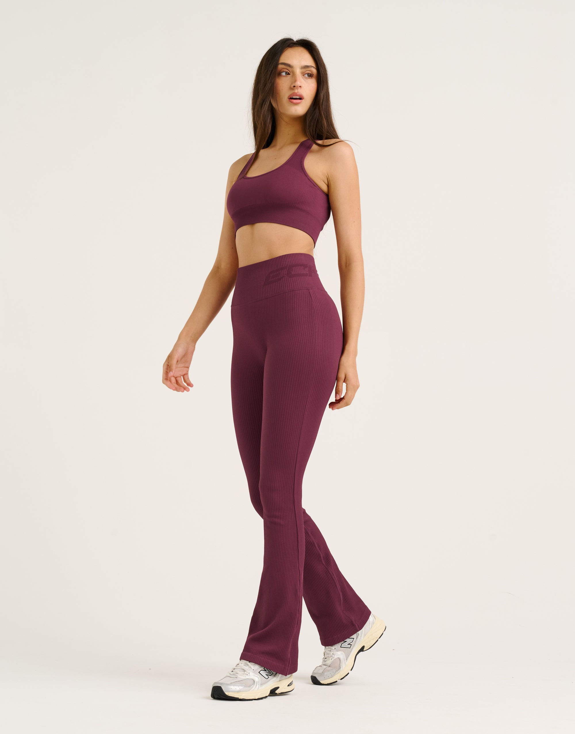 Arise Comfort Flare Leggings V2 - Blackberry