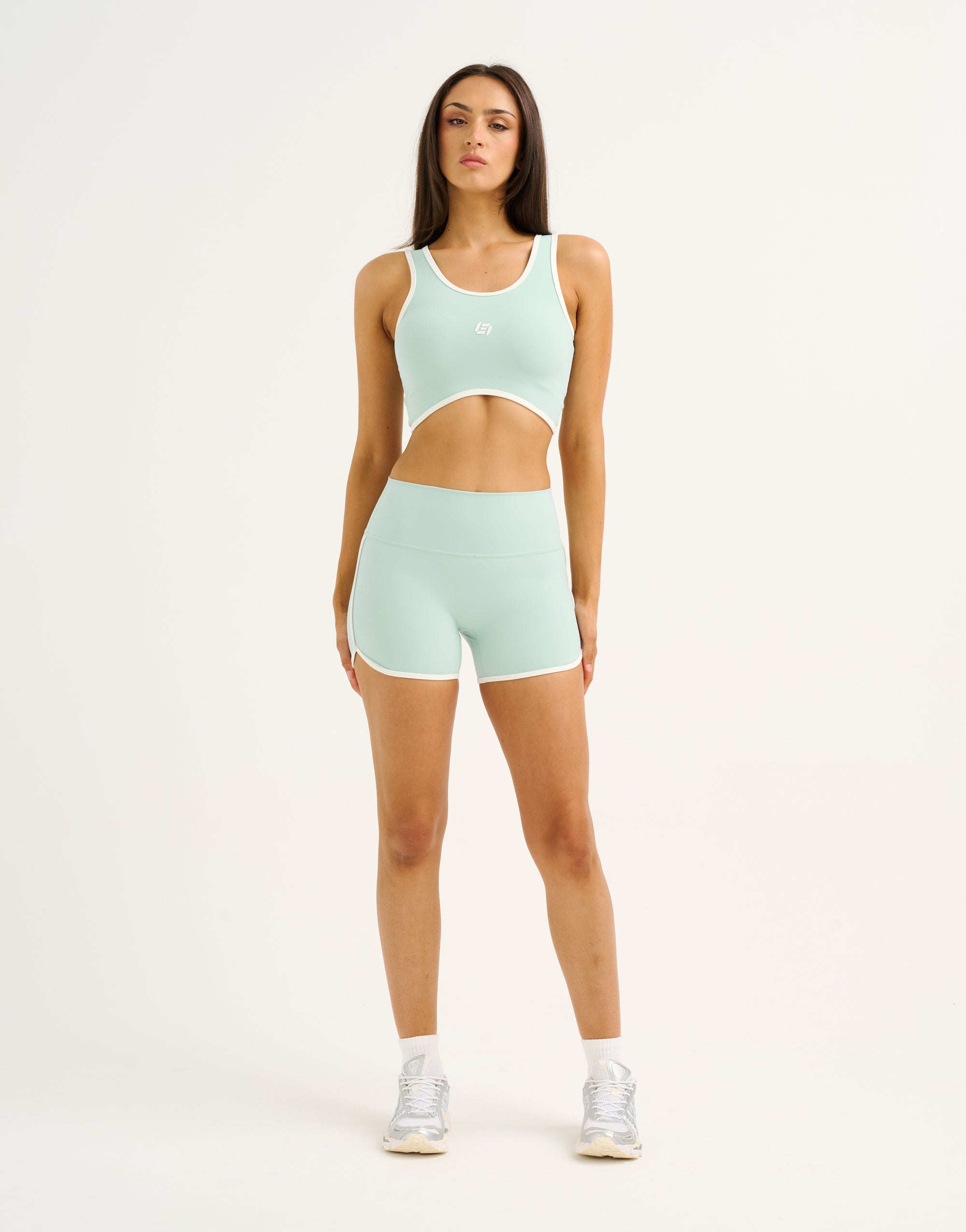 Mode Contrast Crop - Mint