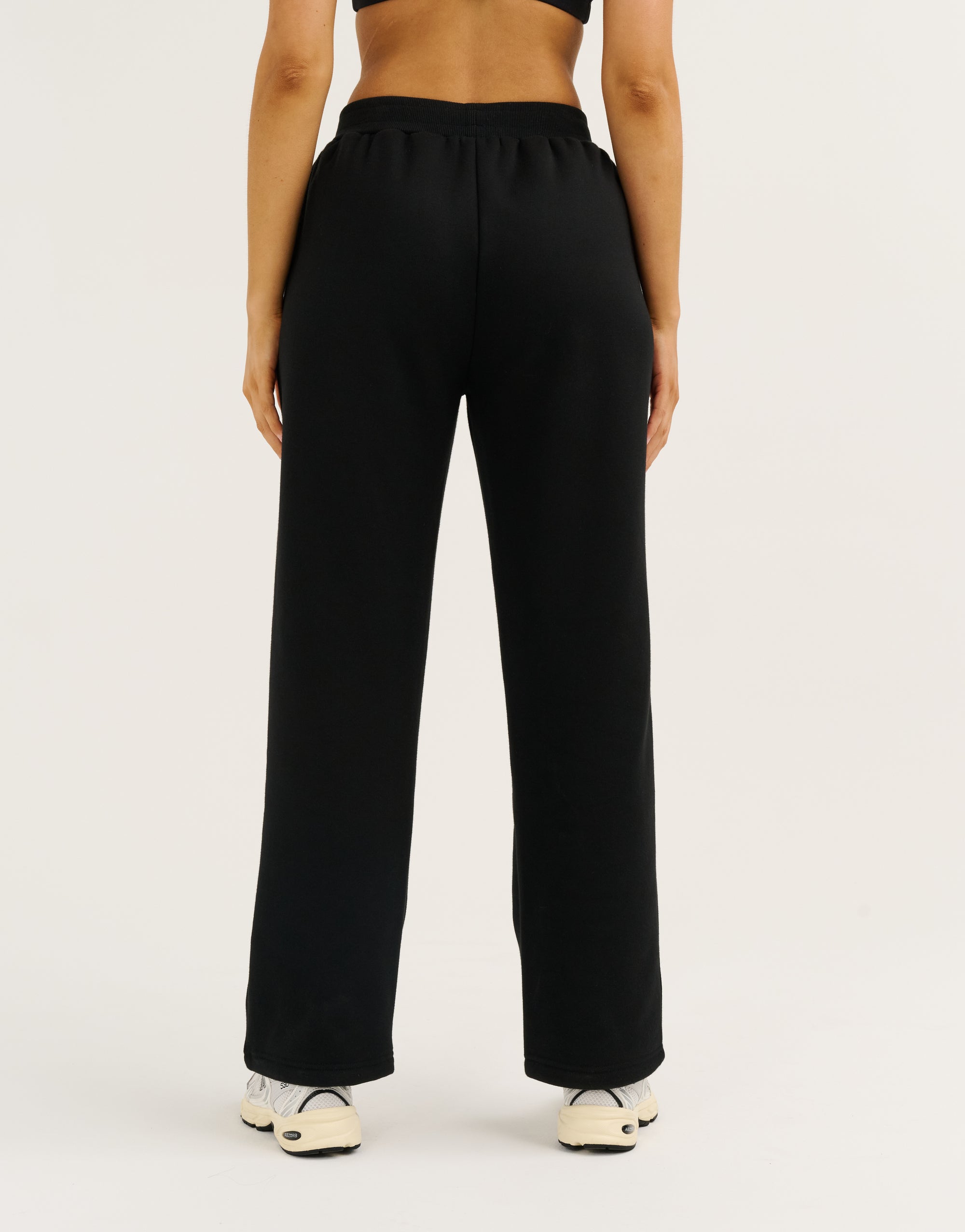 Elemental Straight Leg Sweatpants - Black