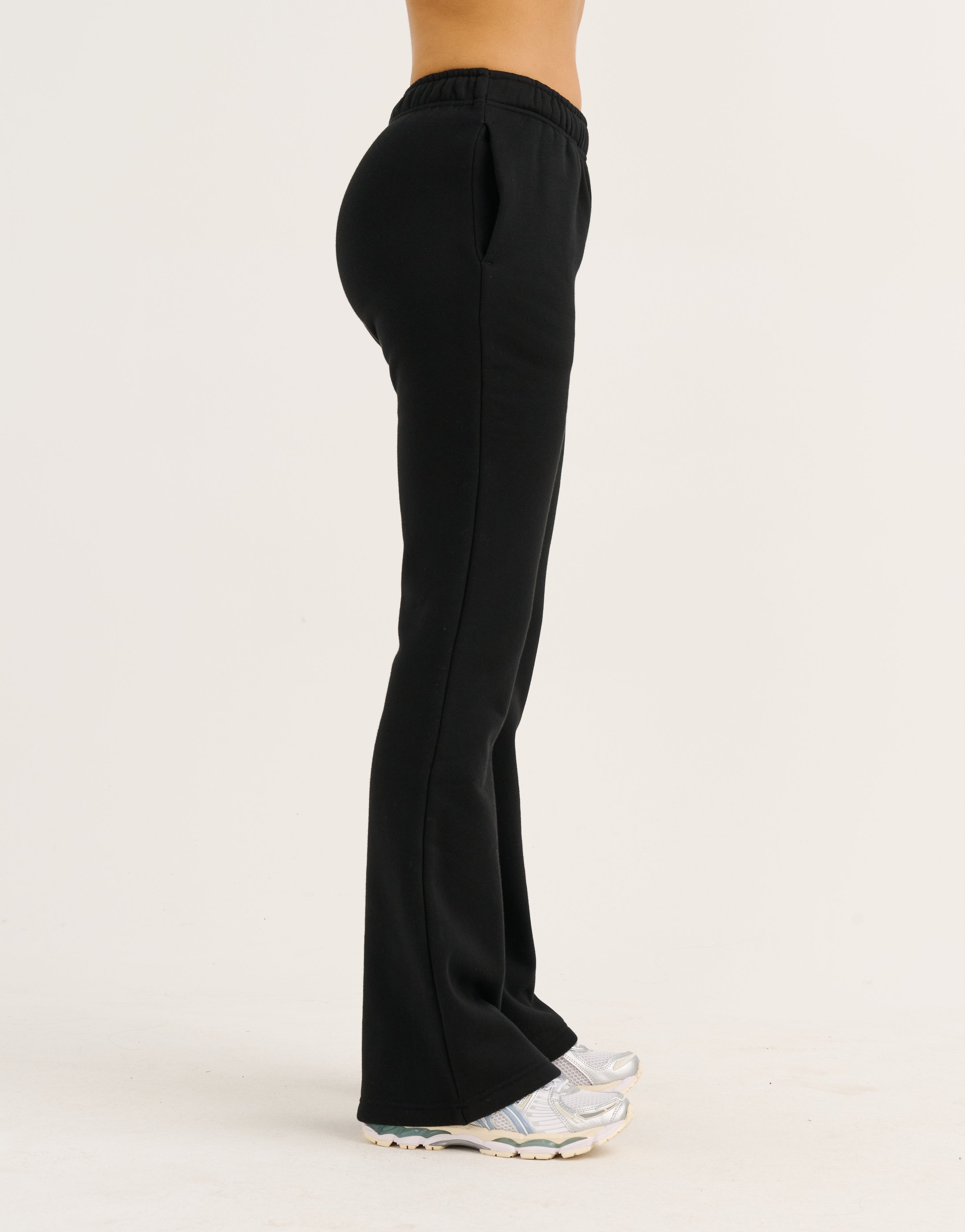 Flare Sweatpants - Black