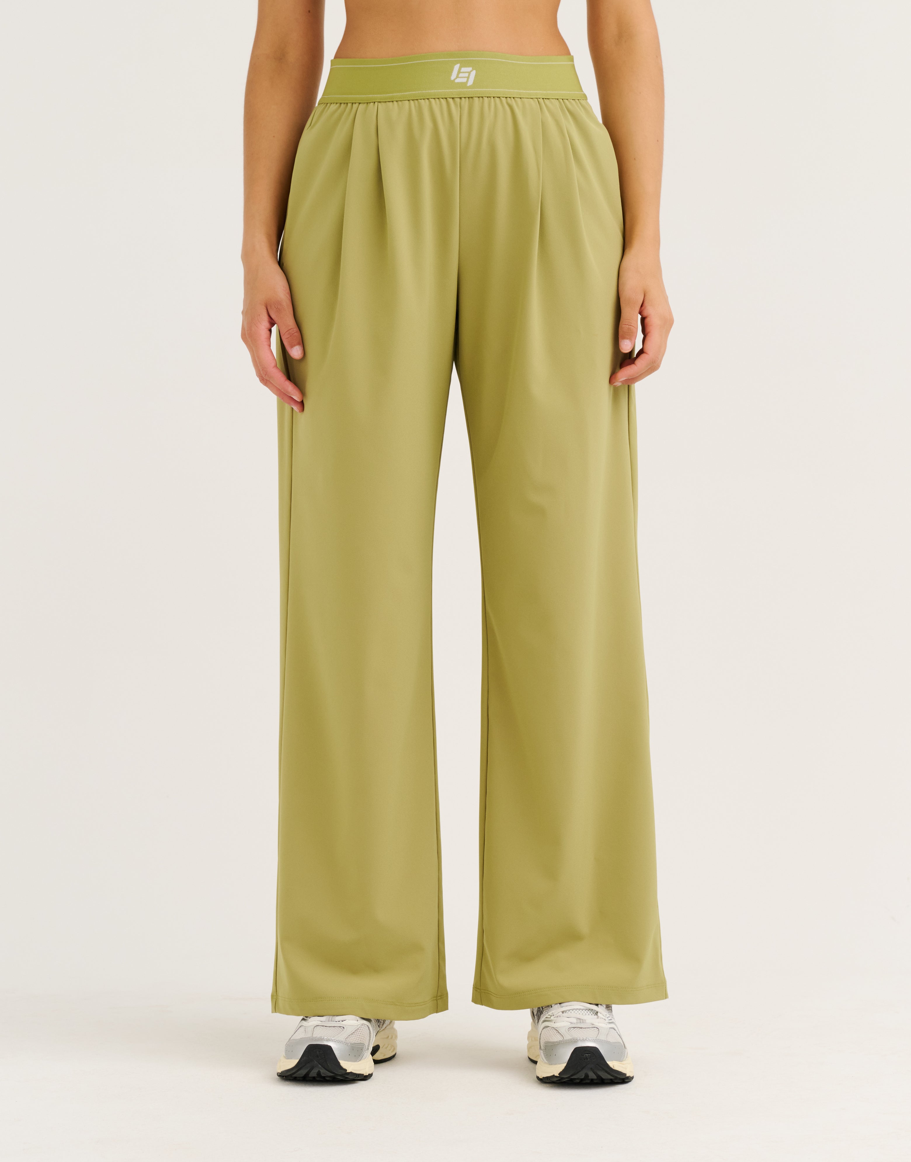 Elemental Flow Pants 30