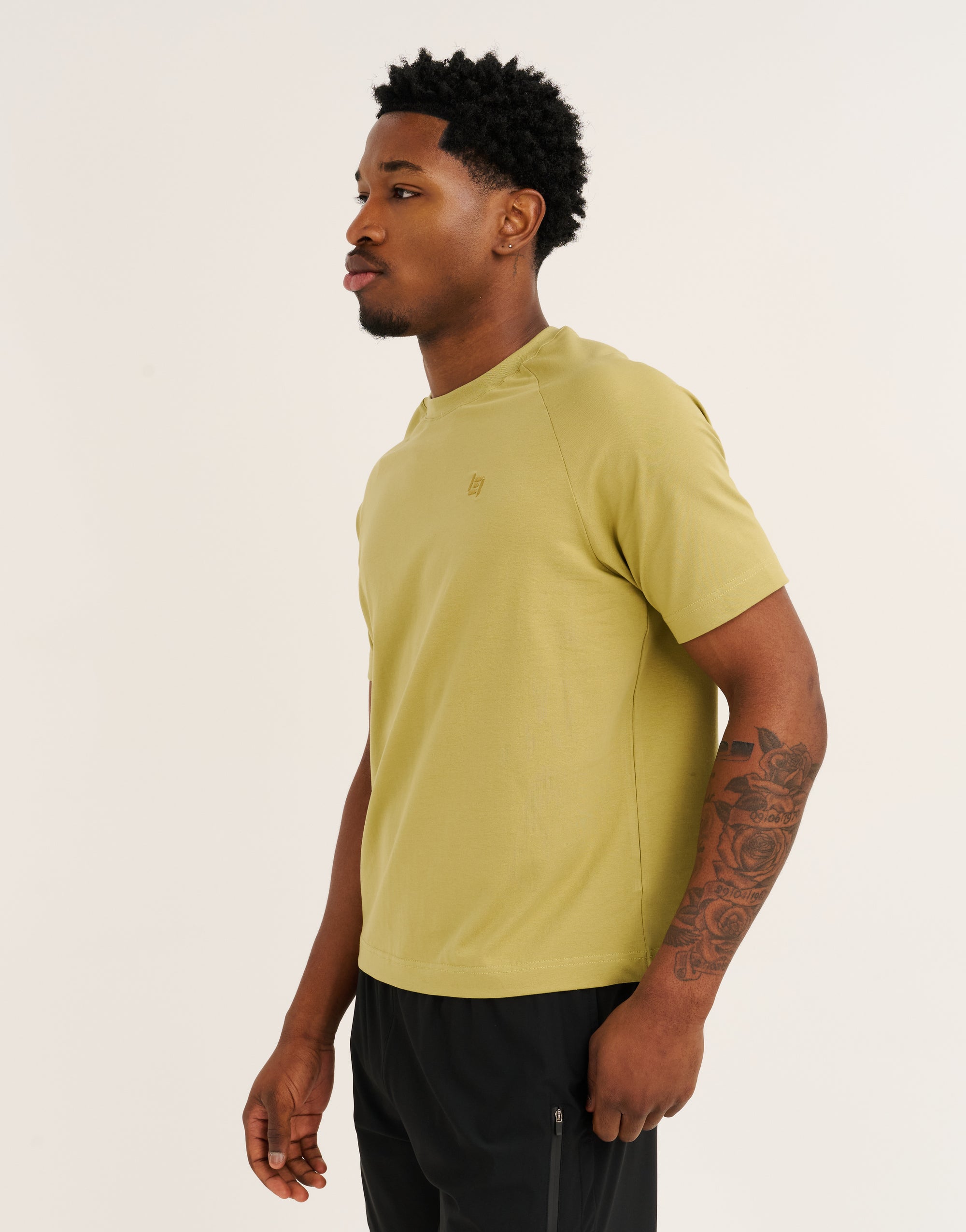 Foundation Tee 27" - Olive