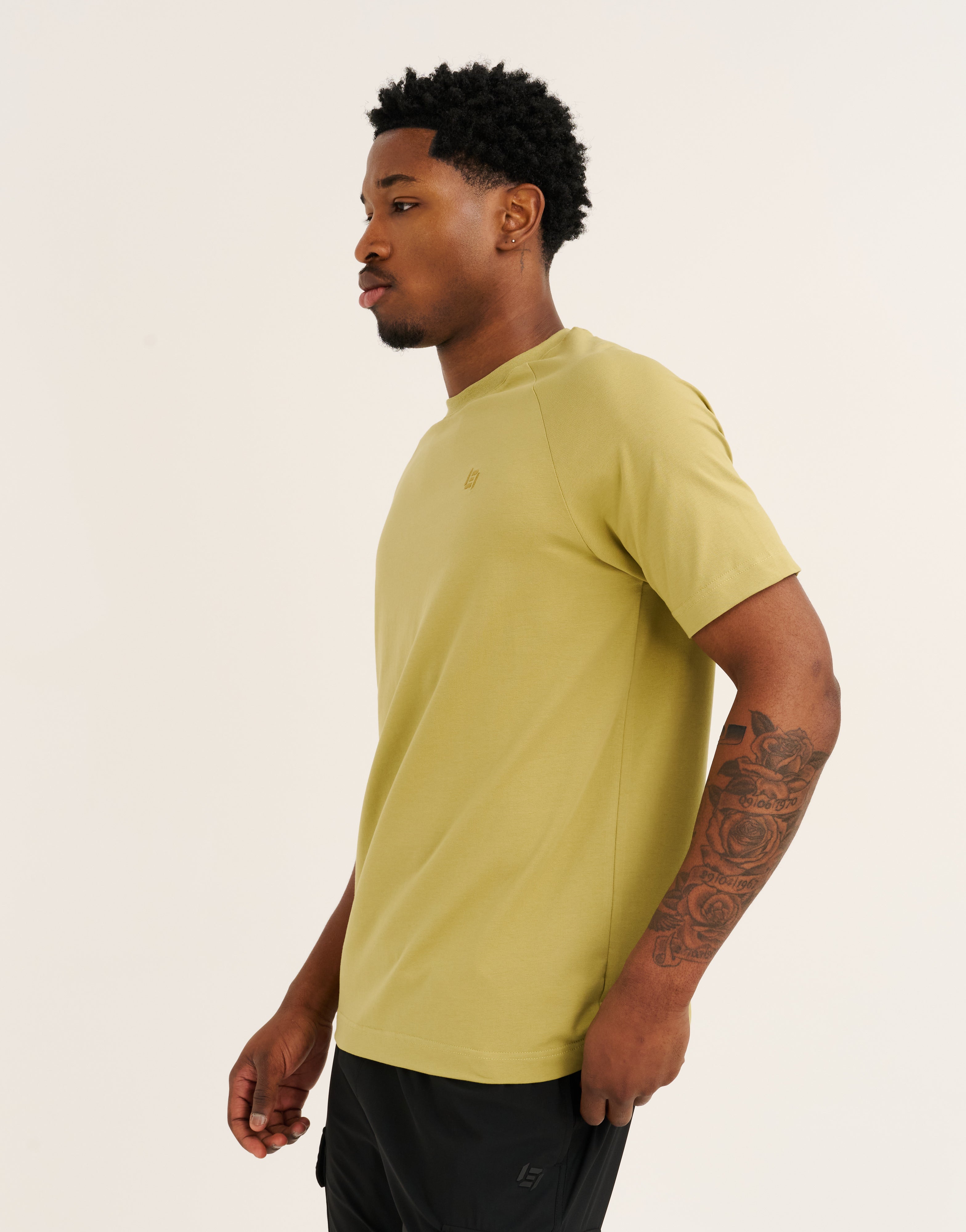 Foundation Tee 30" - Olive