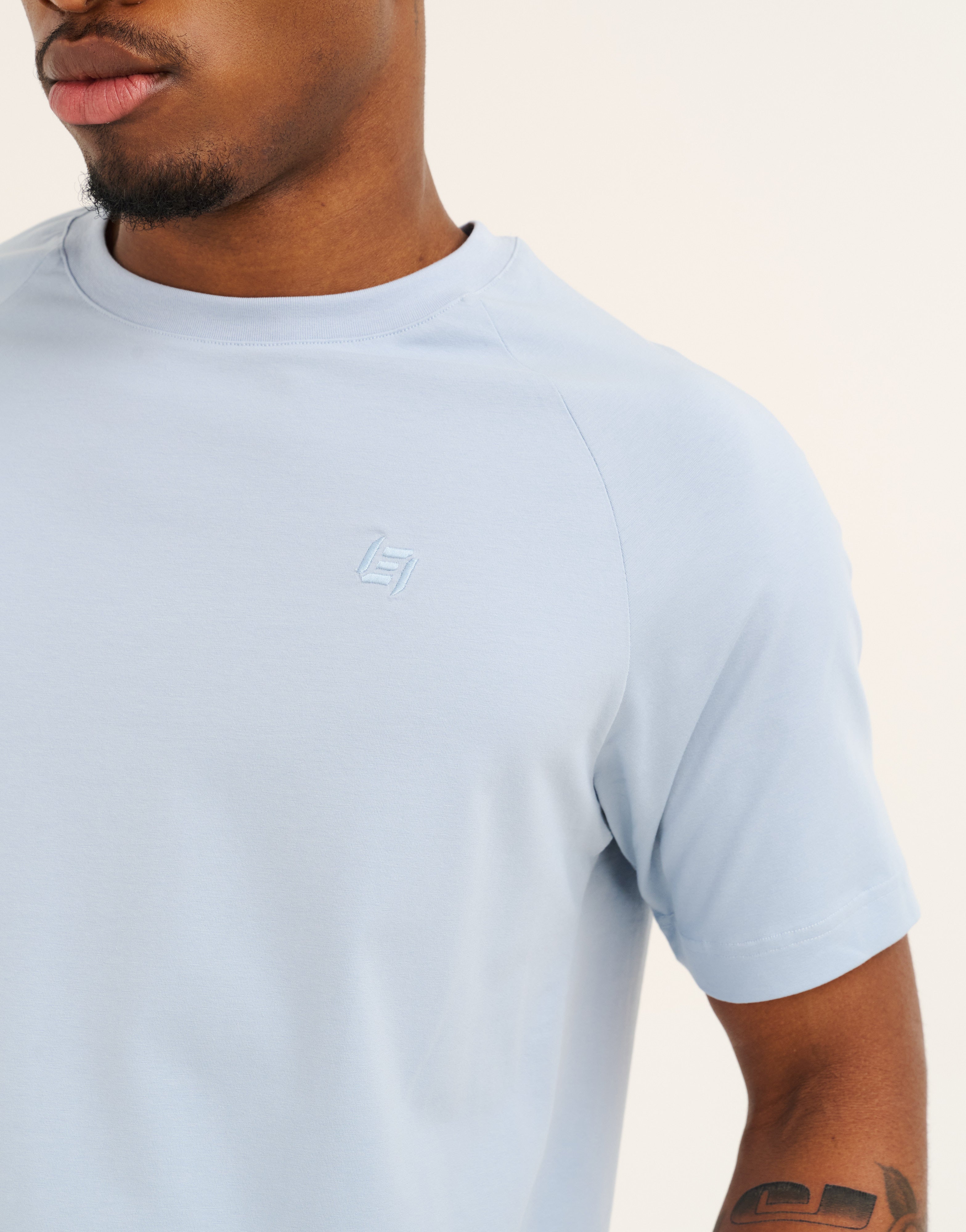 Foundation Tee 32" - Dusty Blue