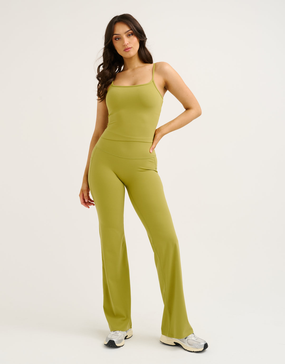 Lycra® Invisible Scrunch Straight Leg Pant - Olive