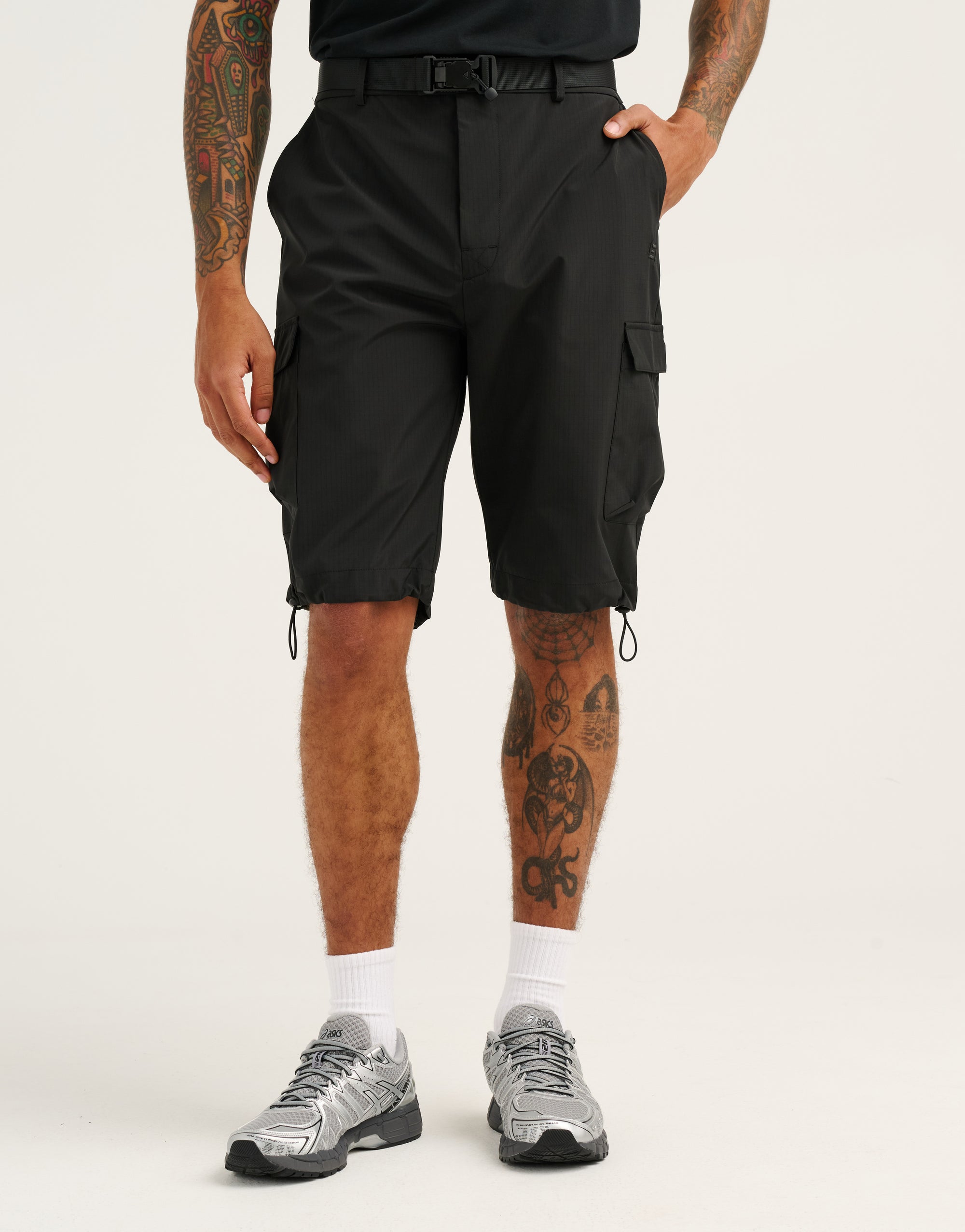 Nova Trek™ Cargo Shorts - Phantom Black