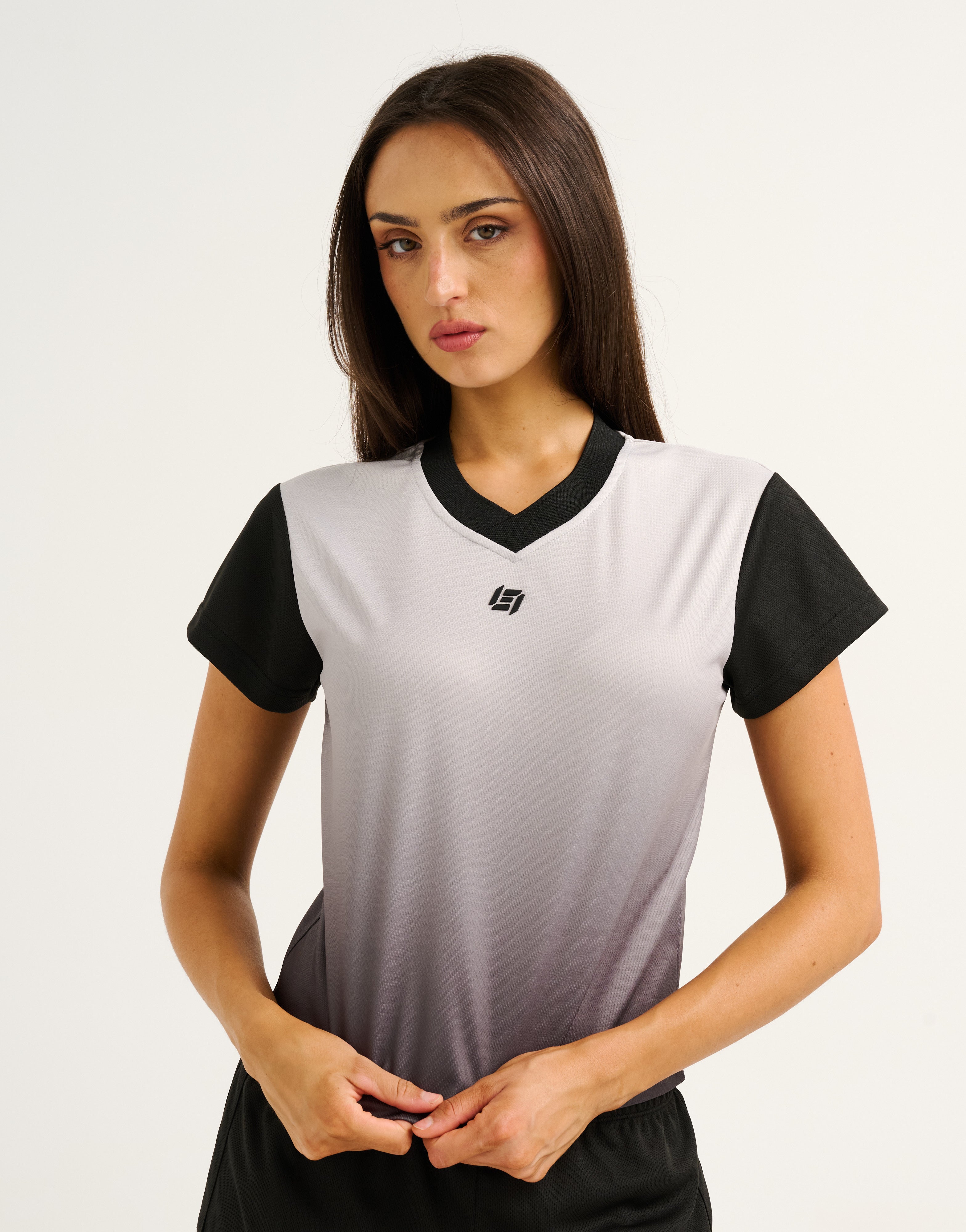 Club V Neck Crop Tee - Black
