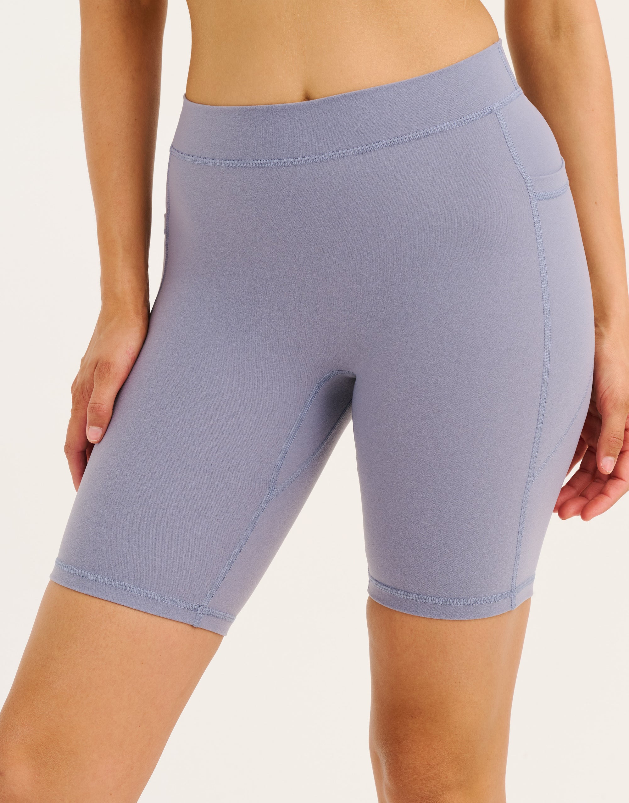 Ascend Pocket Mid-Waist Shorts 8" - Washed Blue