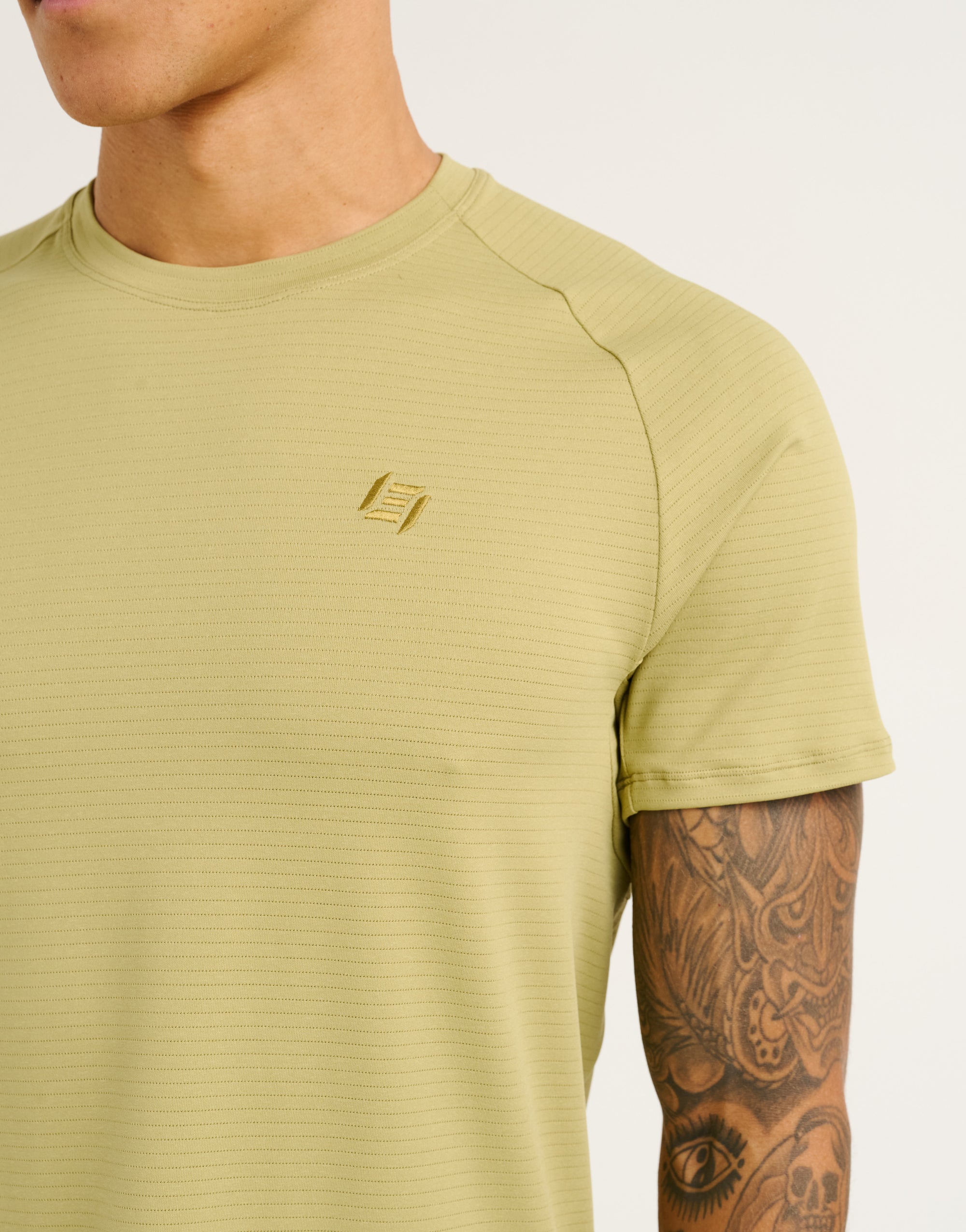 Performance Tee 28" - Olive