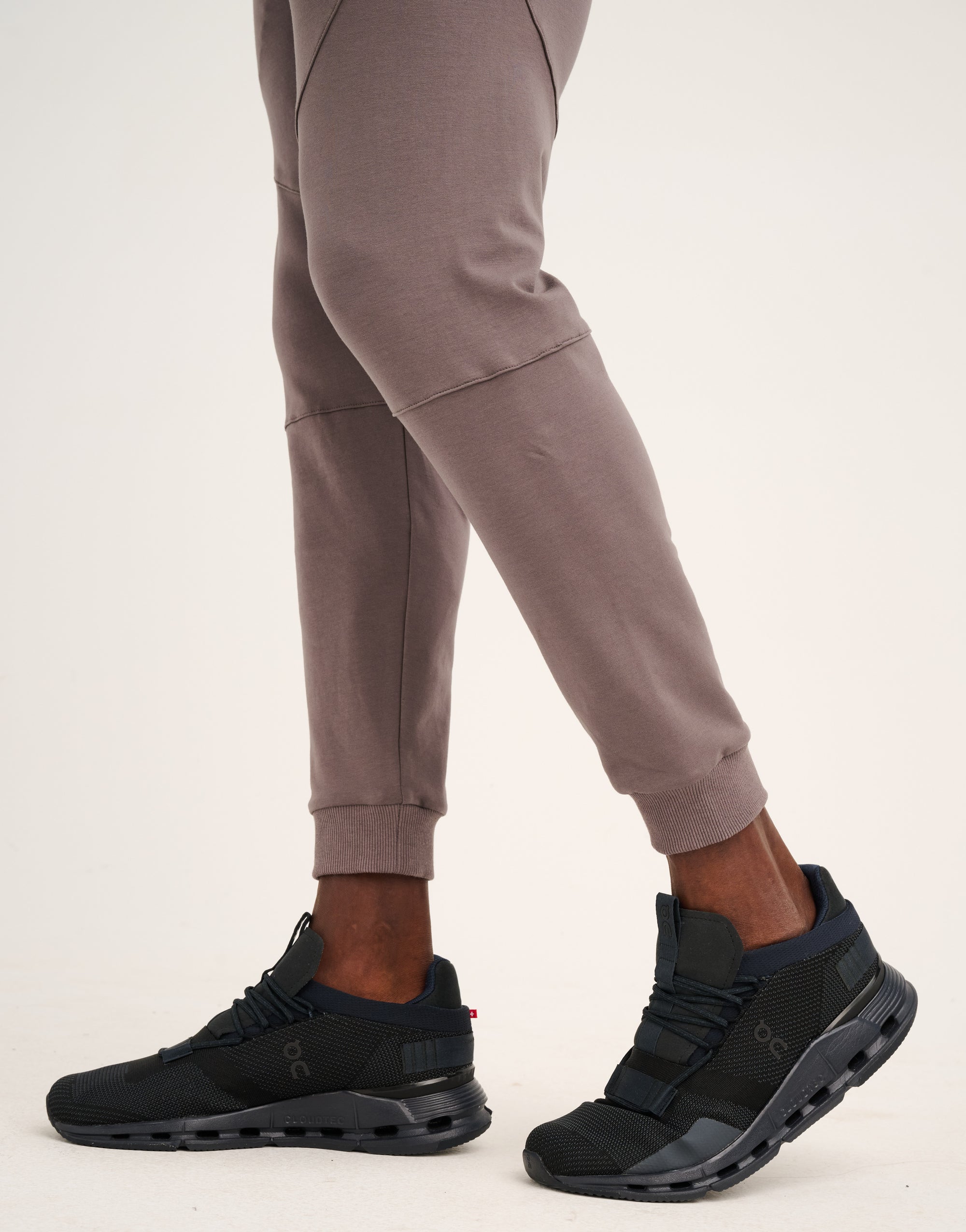 Echt Tapered Joggers - Slate Grey