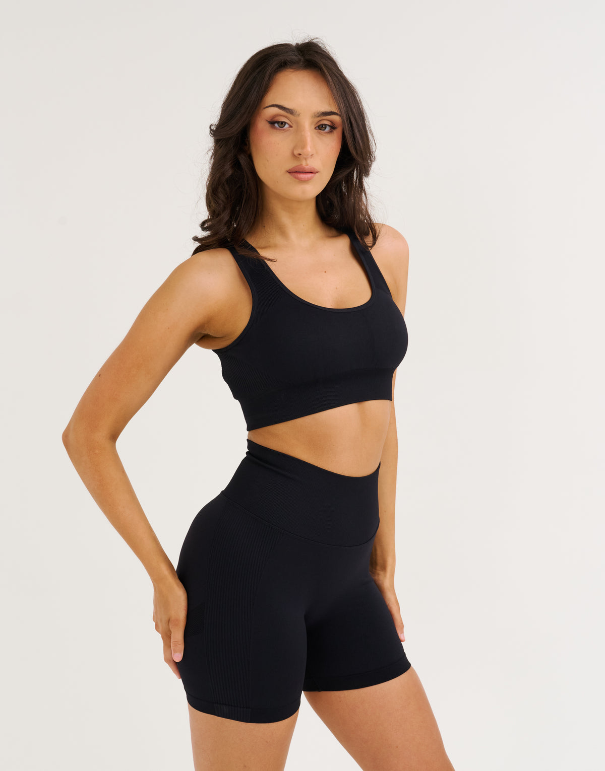 Arise Essential Sports Bra - Stealth Black