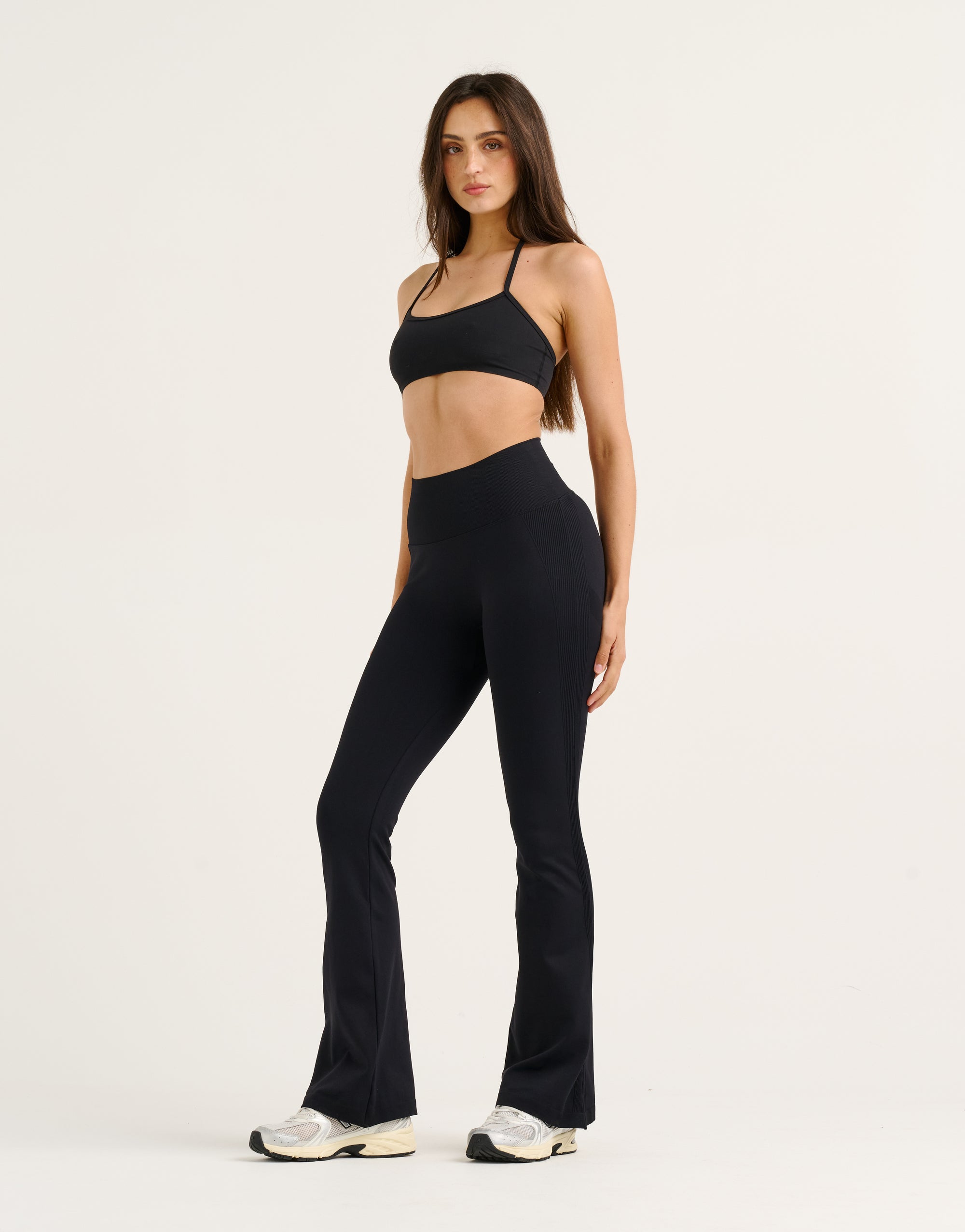 Arise Essential Flare Leggings - Stealth Black