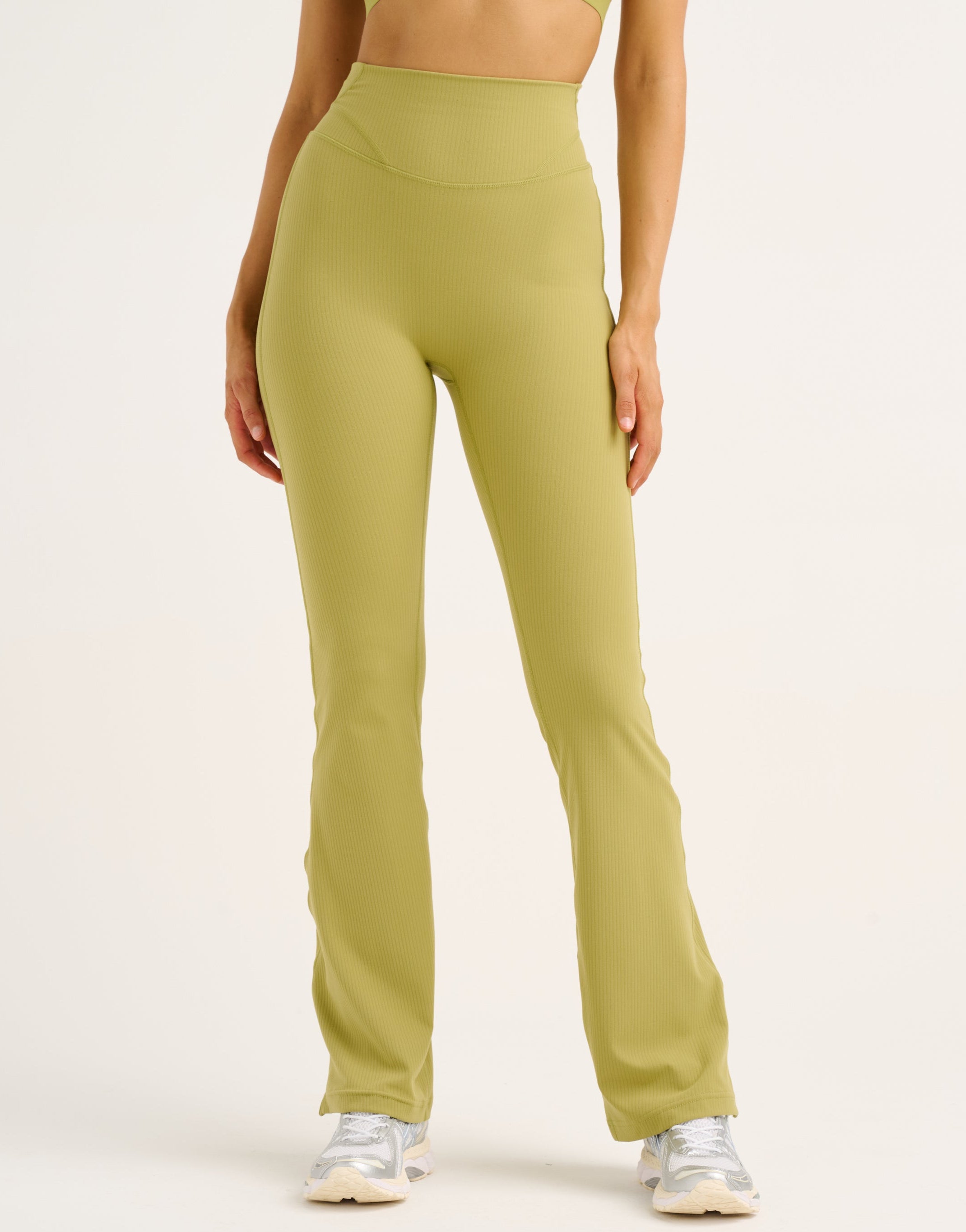 Flare Ribbed Leggings V2 - Olive