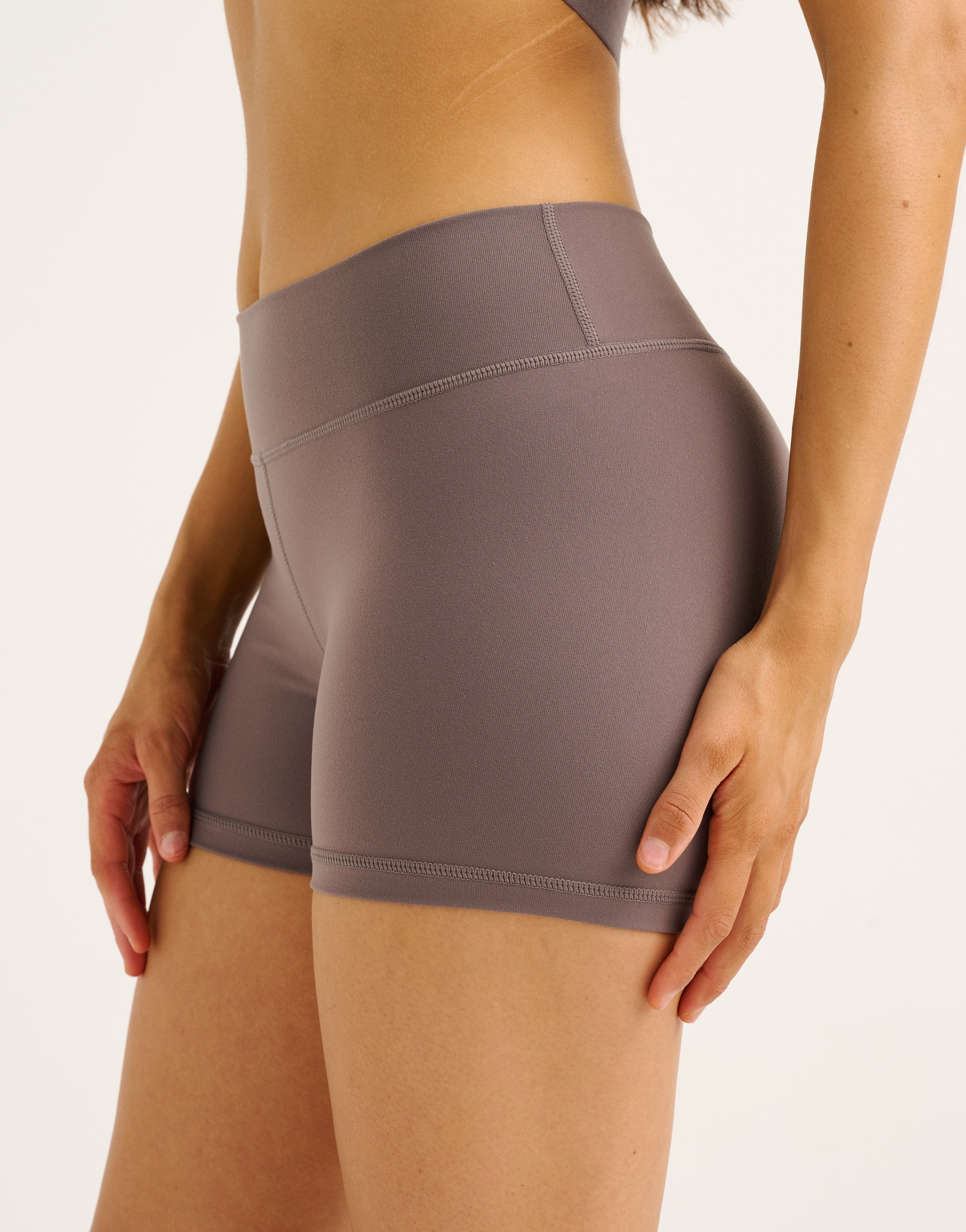 Echt Force Scrunch Mid-Waist Shorts - Slate Grey