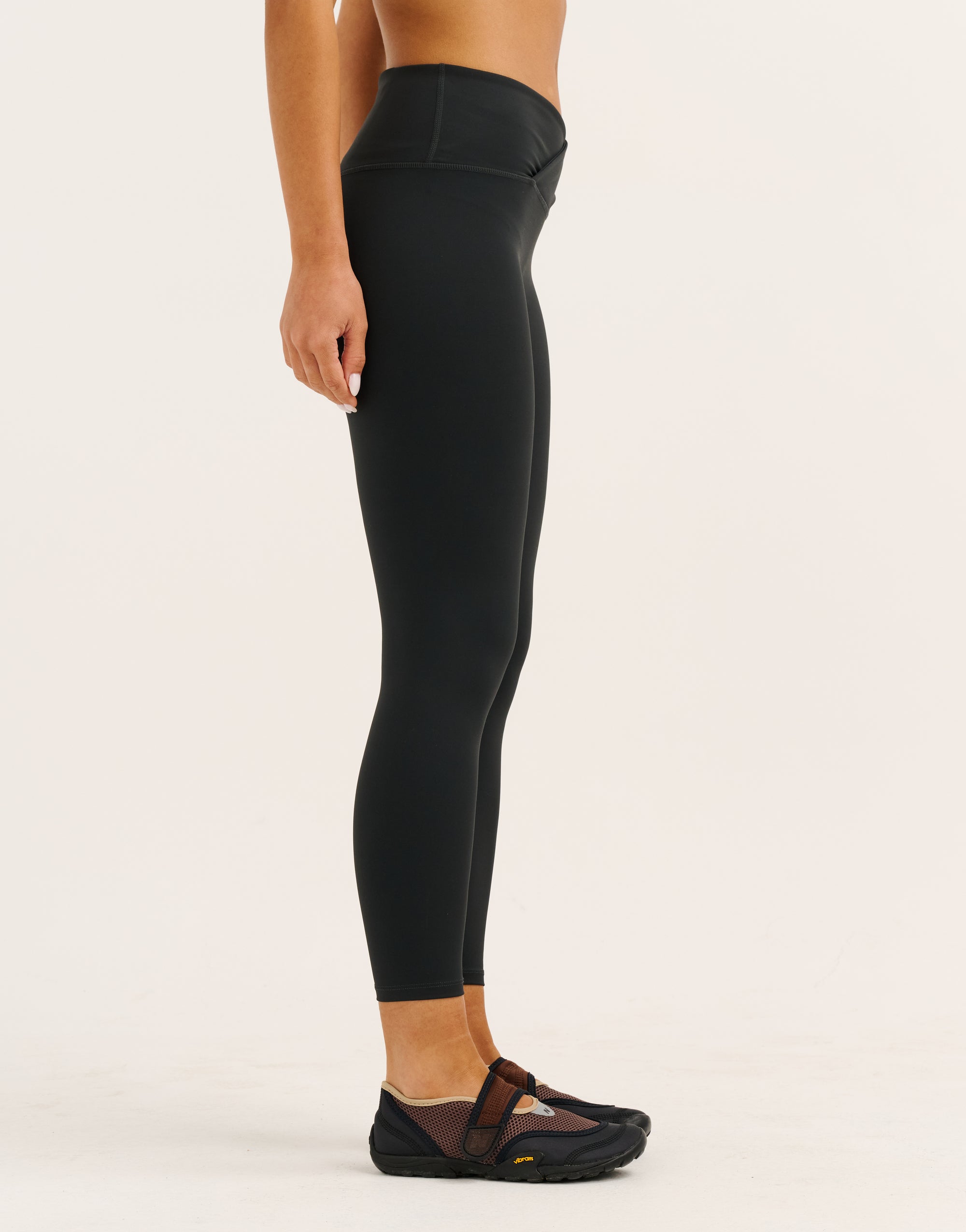Nova Lycra® Leggings - Phantom Black