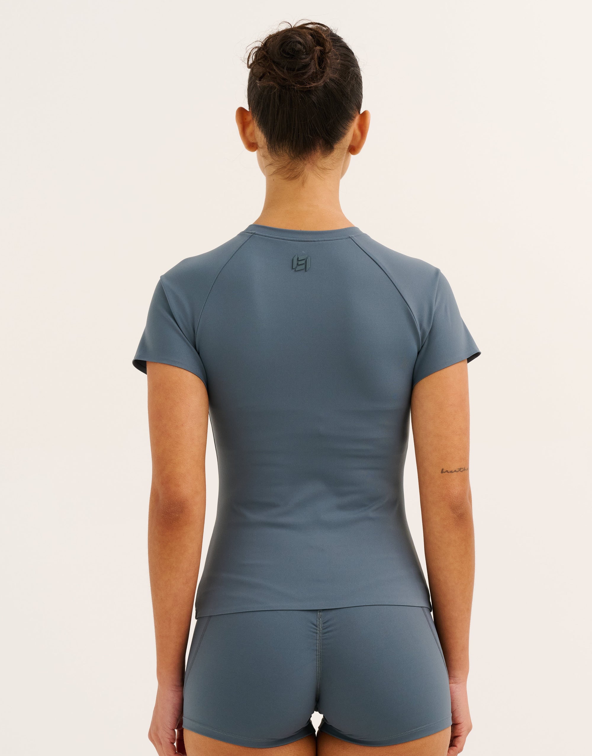Nova Mesh Tee - Storm Grey