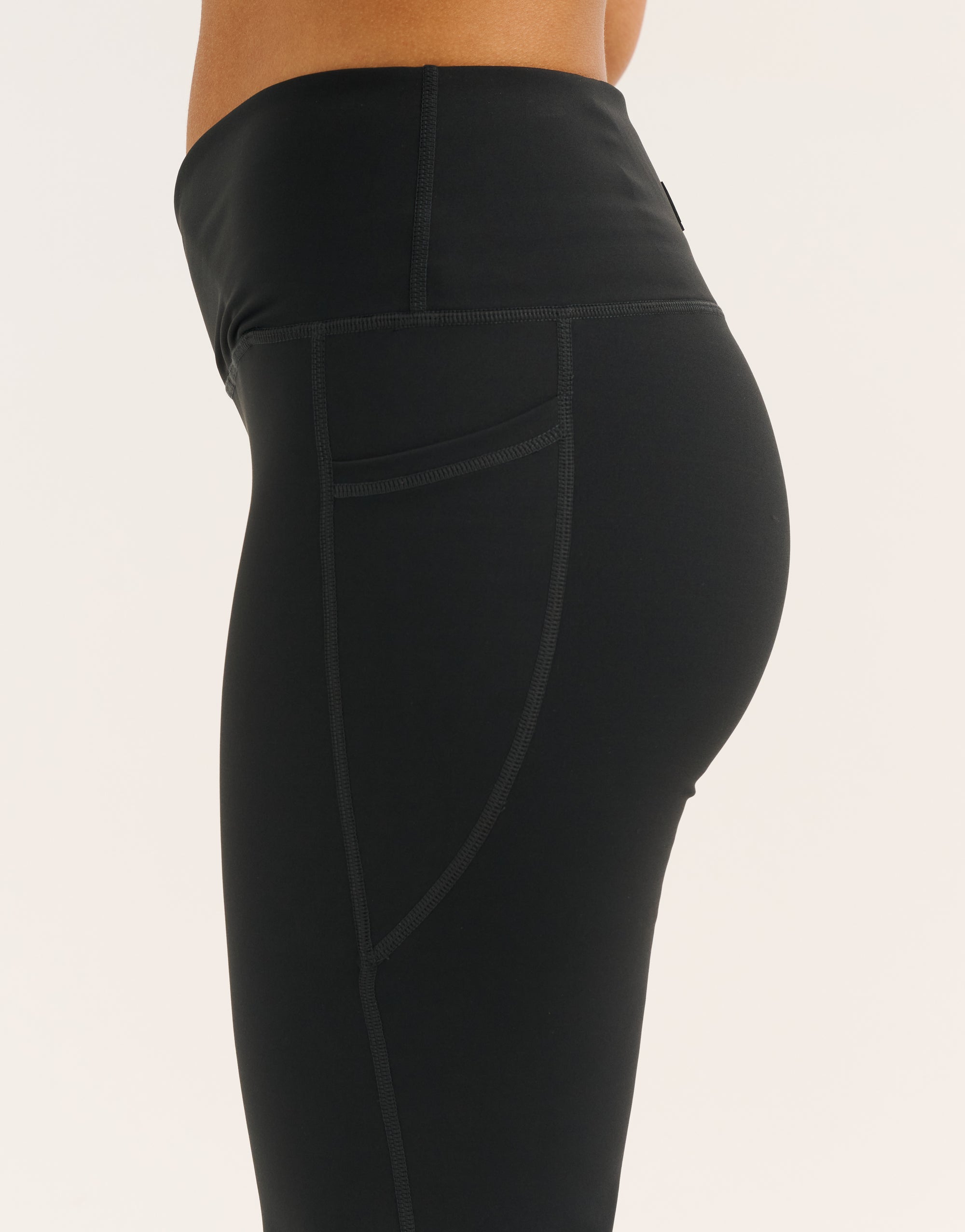Nova Lycra® Straight Leg Pant - Phantom Black