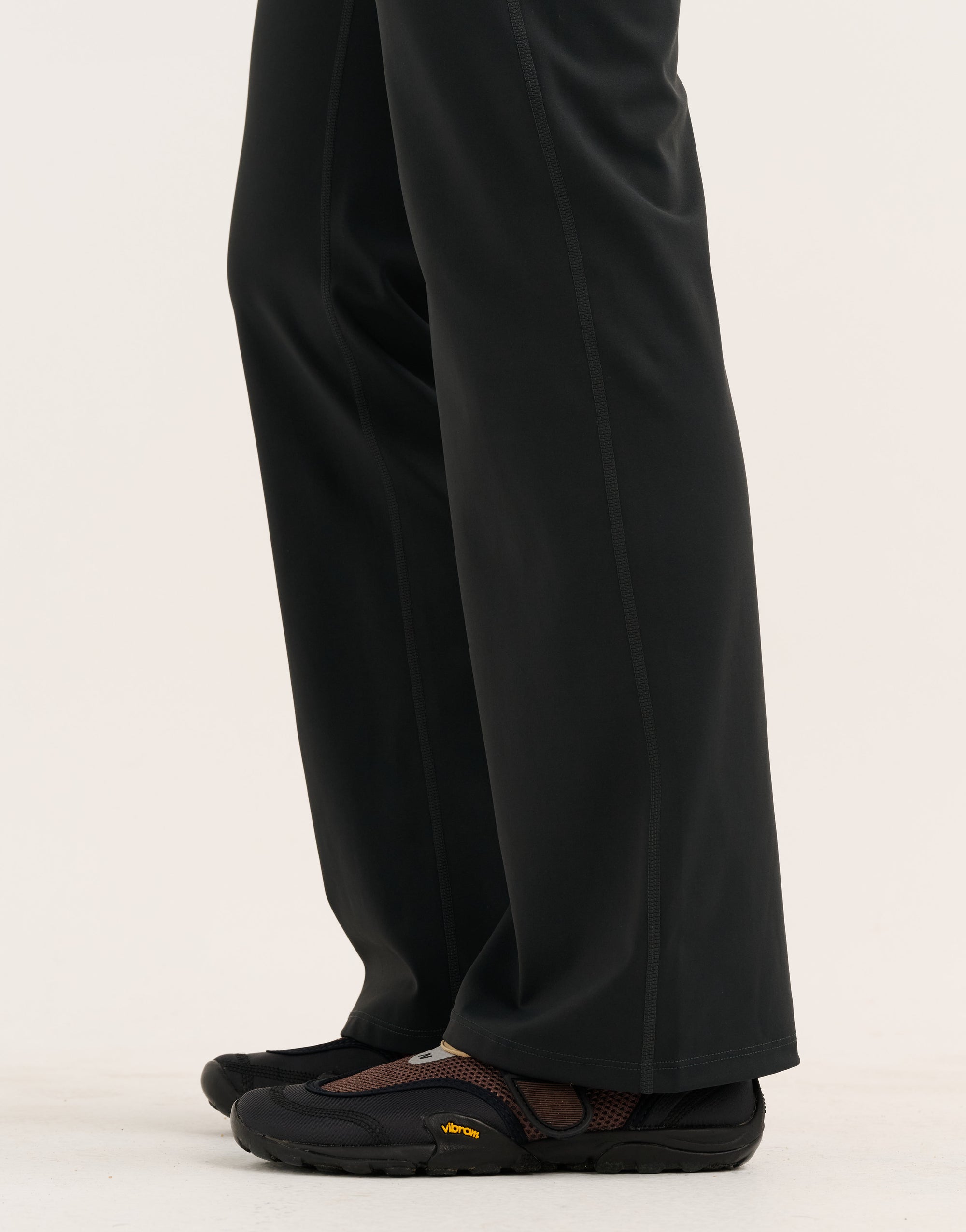 Nova Lycra® Straight Leg Pant - Phantom Black