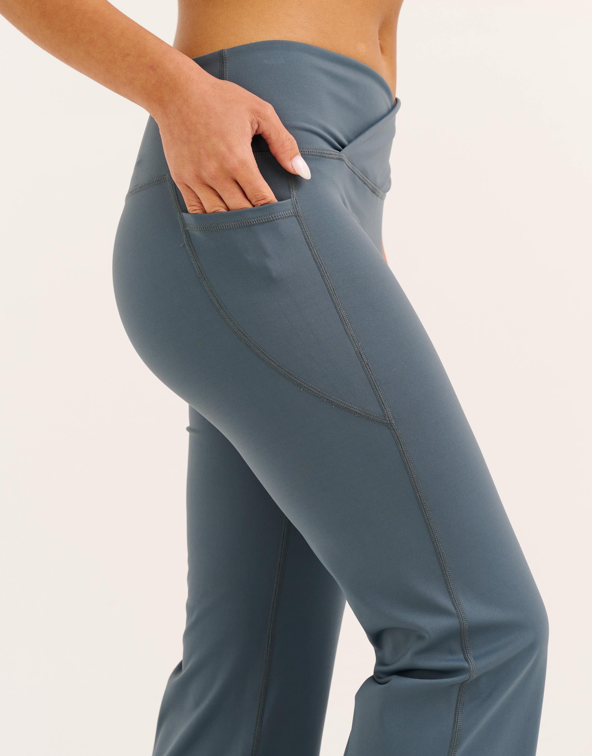 Nova Lycra® Straight Leg Pant - Storm Grey