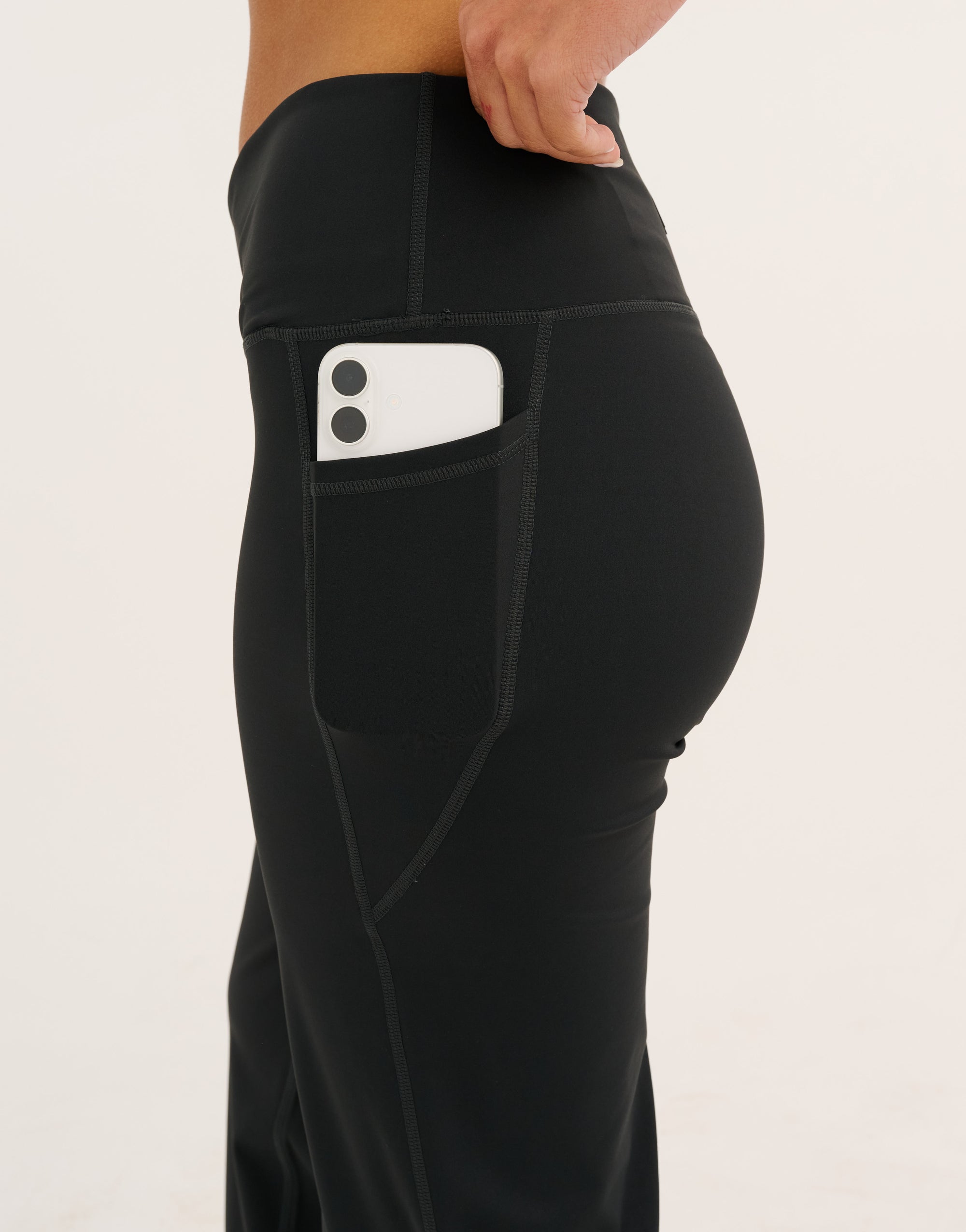 Nova Lycra® Wide Leg Pant - Phantom Black
