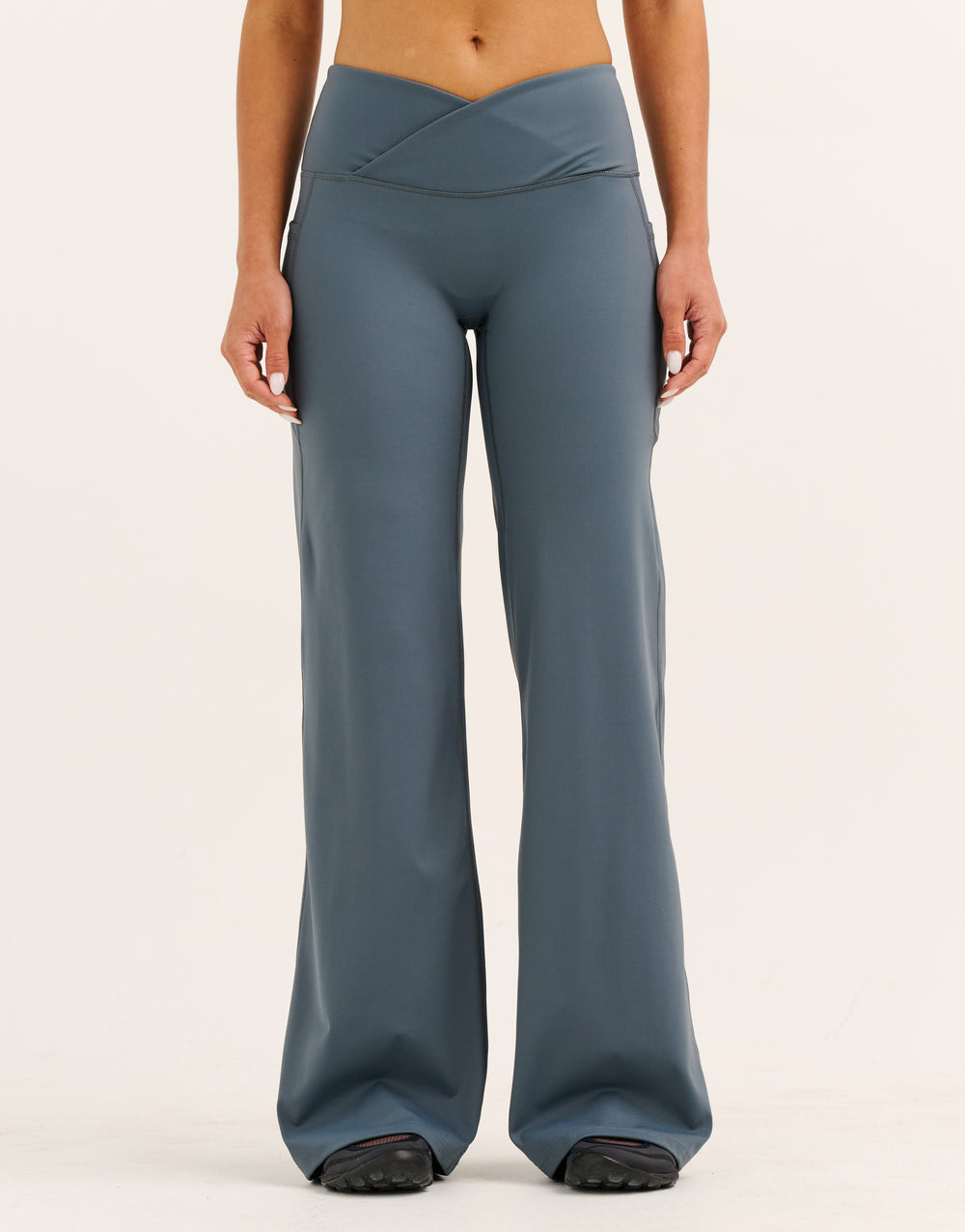 Nova Lycra® Wide Leg Pant - Storm Grey