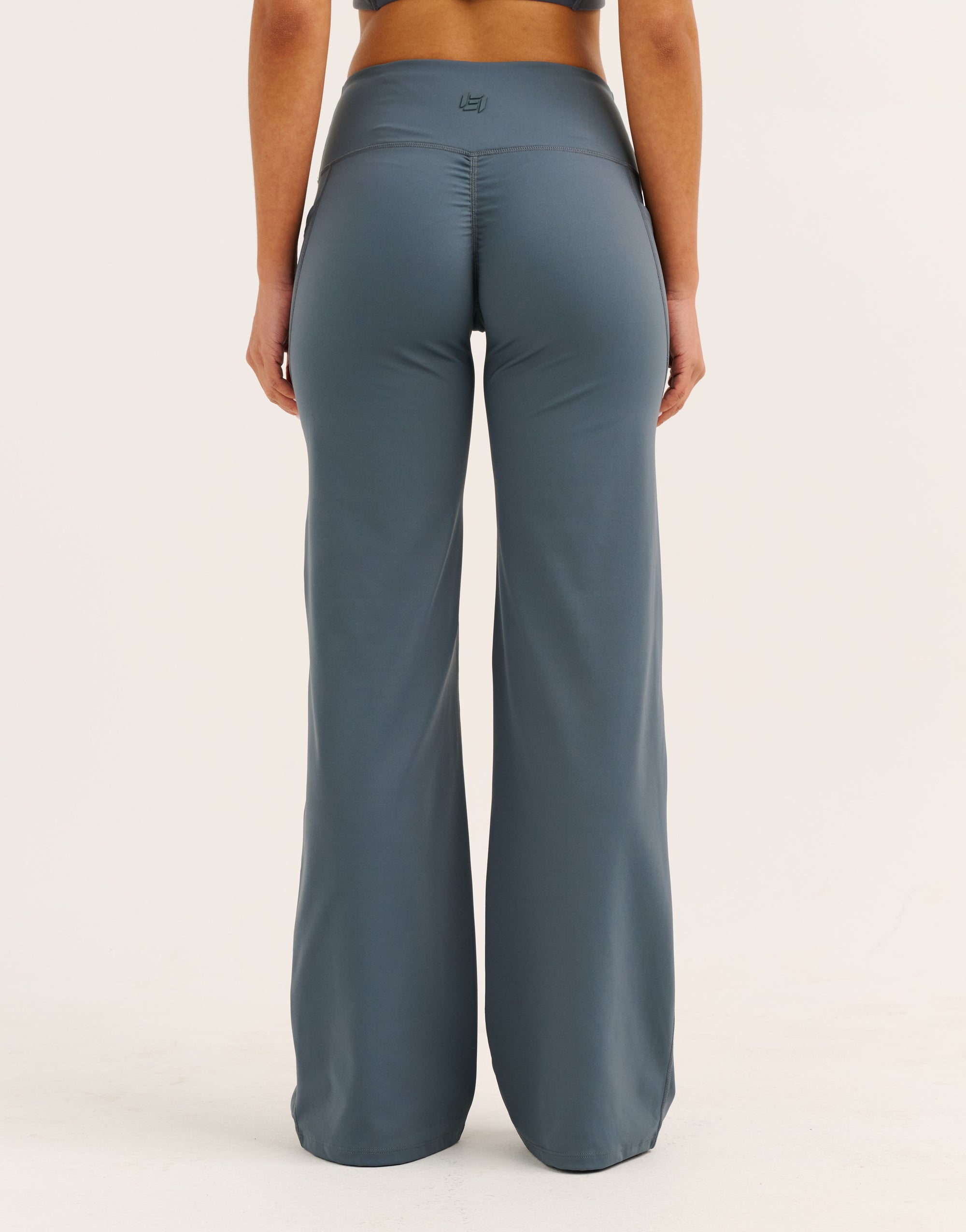 Nova Lycra® Wide Leg Pant - Storm Grey