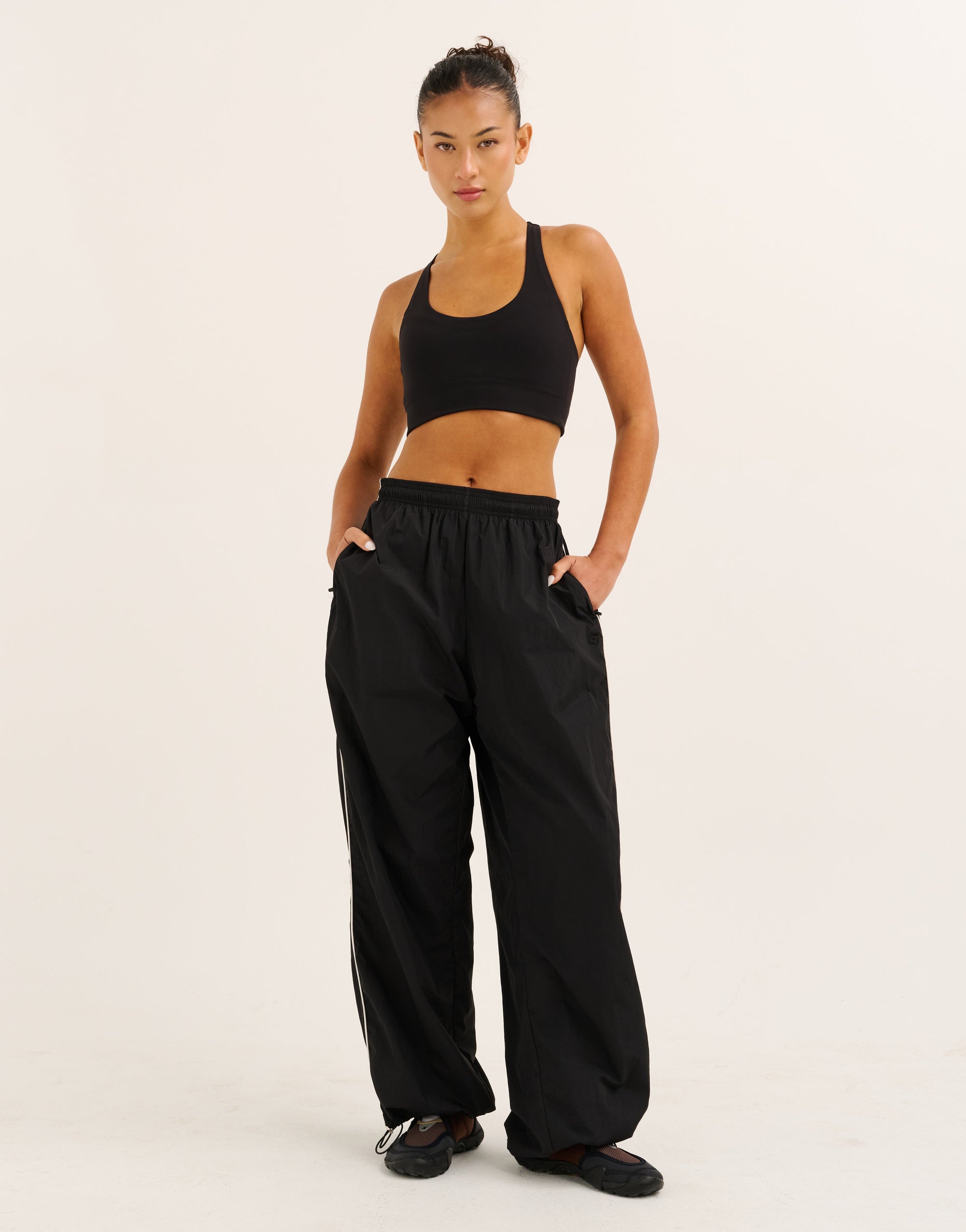 Nova Trek™ Spray Pant - Phantom Black