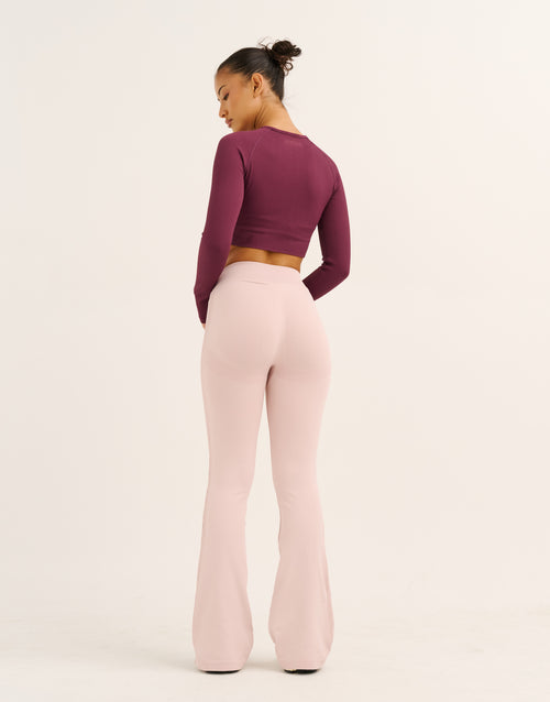 Arise Essential Mid-Waist Flare Leggings - Mauve